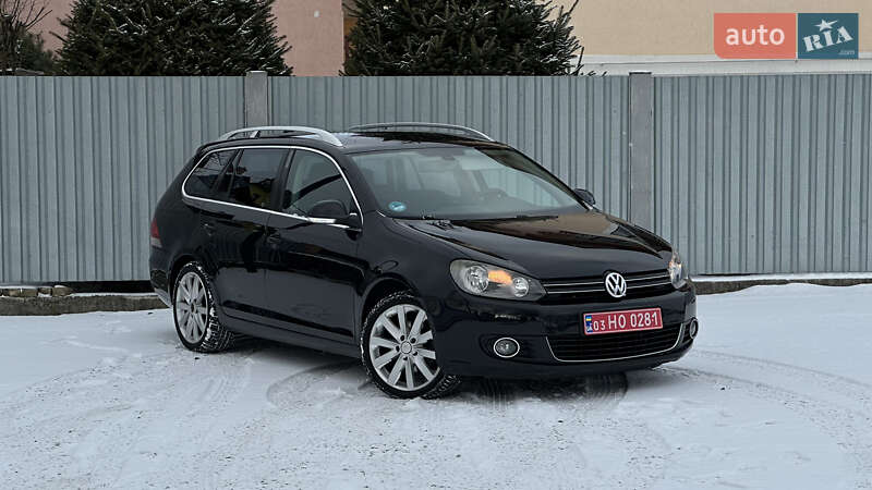 Універсал Volkswagen Golf 2009 в Самборі