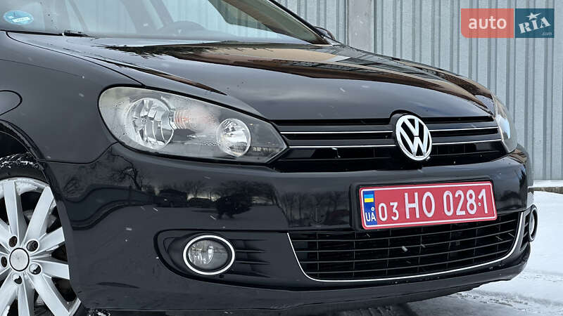 Універсал Volkswagen Golf 2009 в Самборі