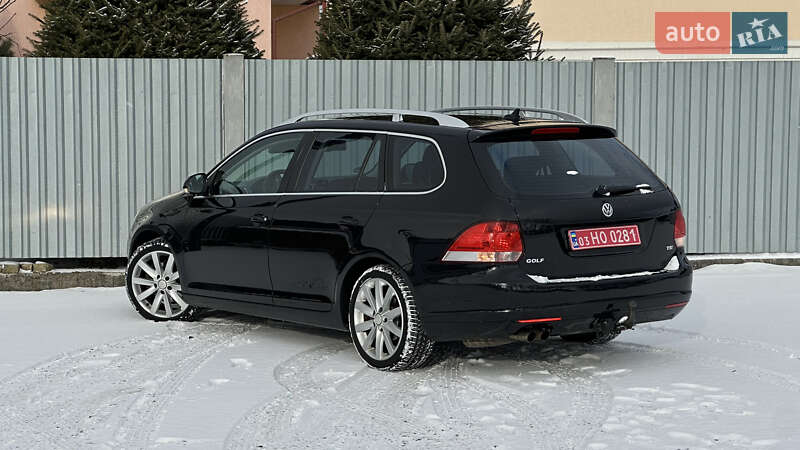 Універсал Volkswagen Golf 2009 в Самборі