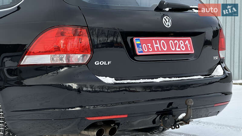 Універсал Volkswagen Golf 2009 в Самборі
