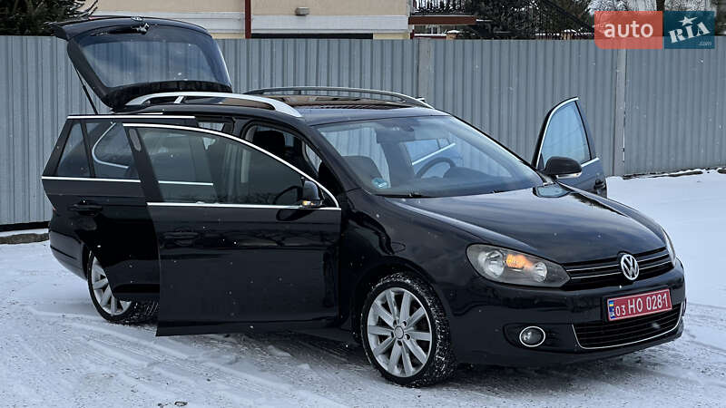 Універсал Volkswagen Golf 2009 в Самборі