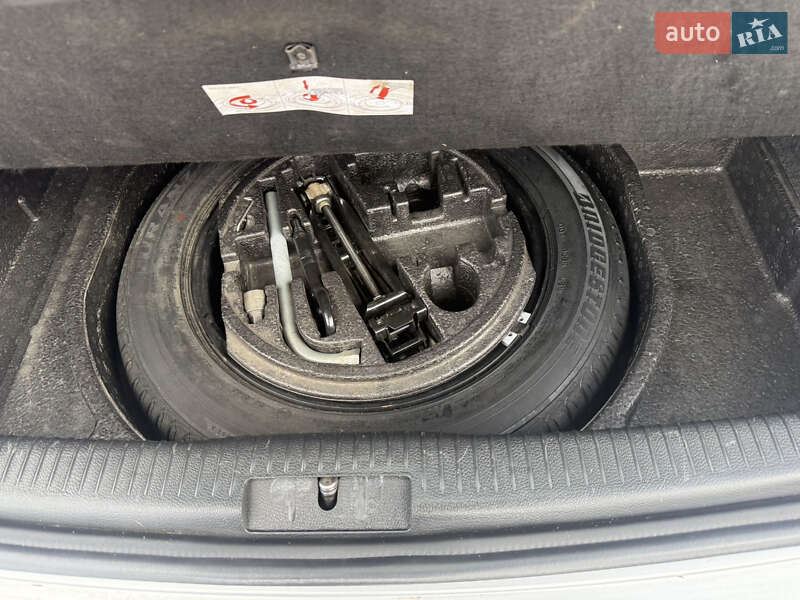 Хетчбек Volkswagen Golf 2010 в Вінниці