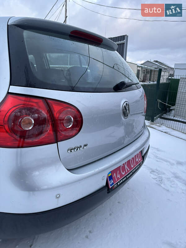 Хэтчбек Volkswagen Golf 2007 в Львове