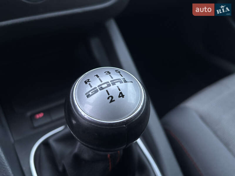 Хэтчбек Volkswagen Golf 2007 в Львове