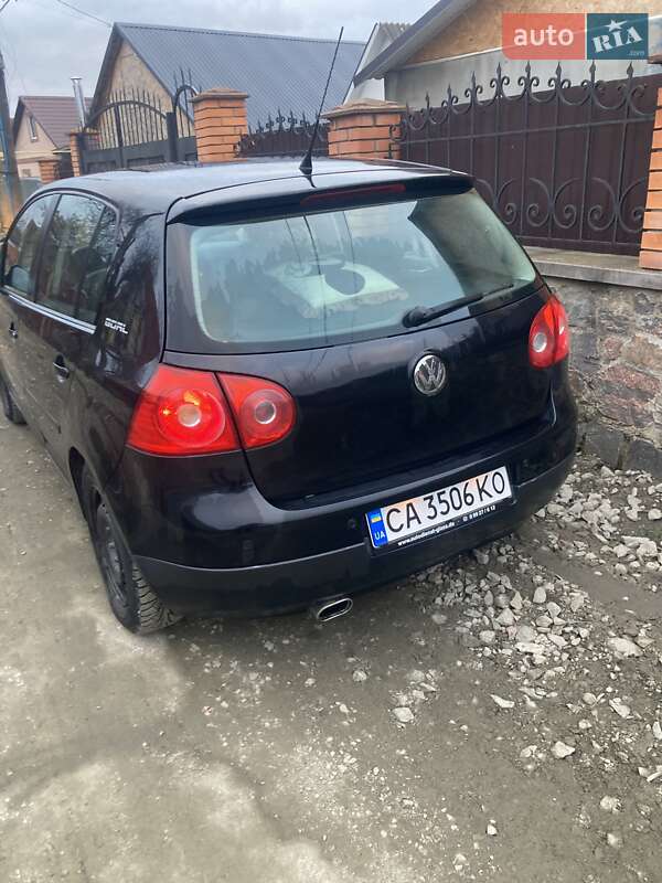 Хетчбек Volkswagen Golf 2006 в Тальному