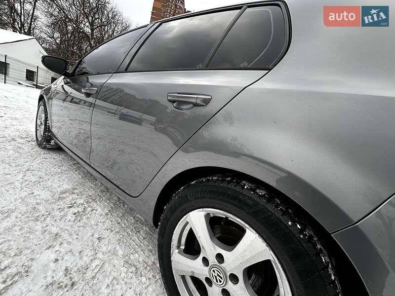 Хэтчбек Volkswagen Golf 2009 в Киеве фото 13 Хэтчбек Volkswagen Golf 2009 в Киеве