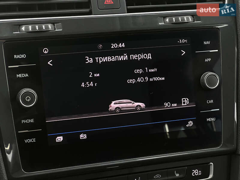 Универсал Volkswagen Golf 2019 в Луцке