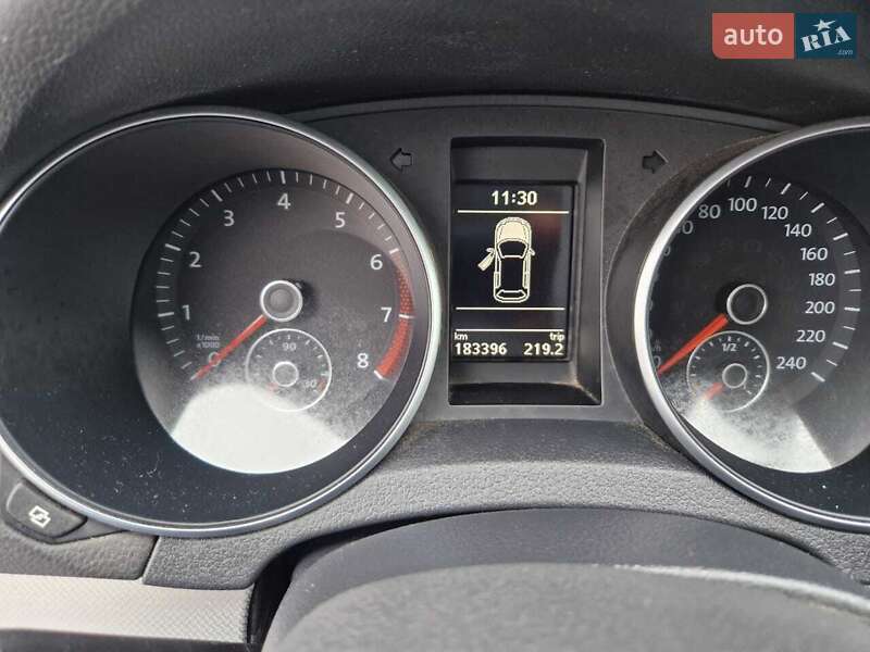 Хэтчбек Volkswagen Golf 2012 в Мукачево