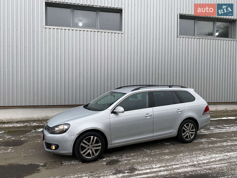 Універсал Volkswagen Golf 2013 в Мукачевому