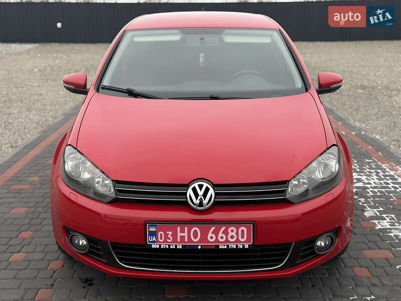 Хэтчбек Volkswagen Golf 2010 в Берегово