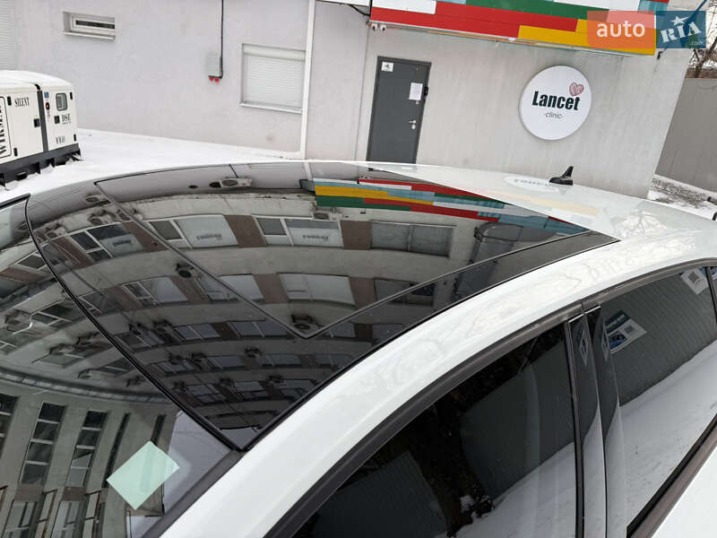 Хетчбек Volkswagen Golf 2018 в Києві