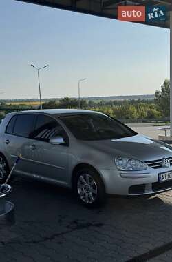 Хэтчбек Volkswagen Golf 2005 в Вышгороде