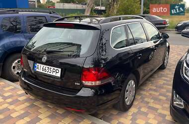 Универсал Volkswagen Golf 2009 в Киеве