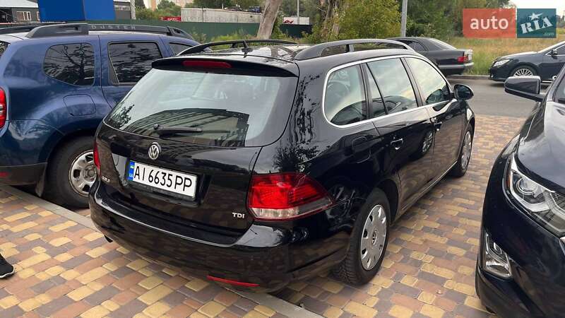 Универсал Volkswagen Golf 2009 в Киеве