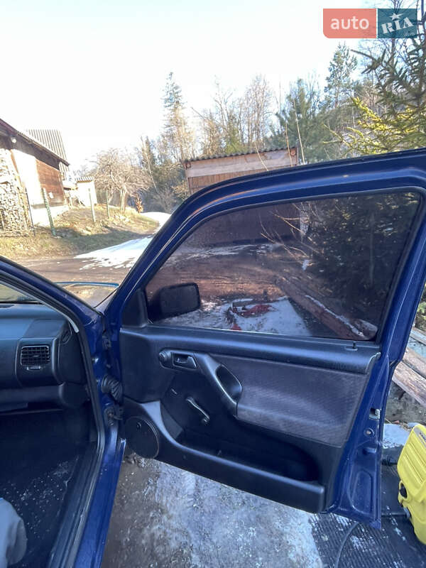 Хэтчбек Volkswagen Golf 1994 в Сколе фото 5 Хэтчбек Volkswagen Golf 1994 в Сколе