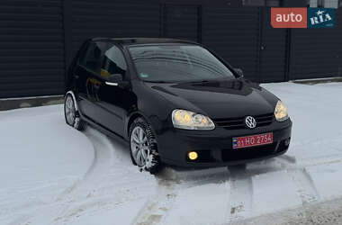 Хэтчбек Volkswagen Golf 2006 в Киеве