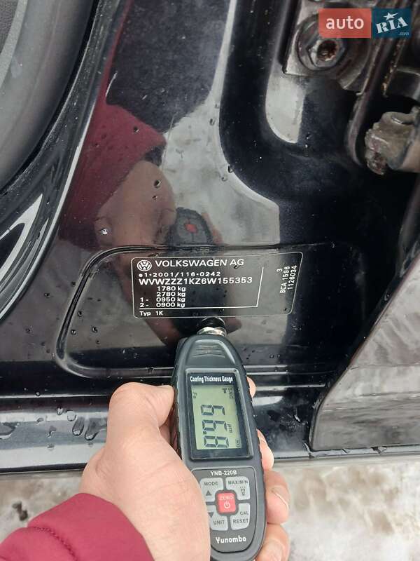 Хетчбек Volkswagen Golf 2006 в Тернополі