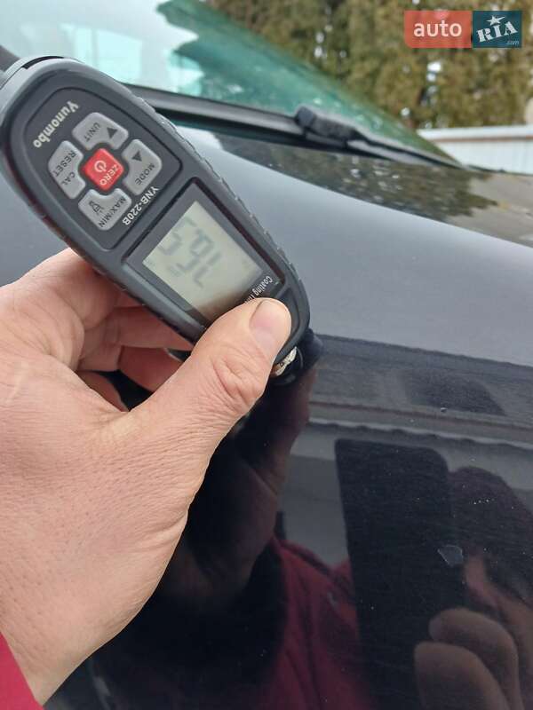 Хетчбек Volkswagen Golf 2006 в Тернополі