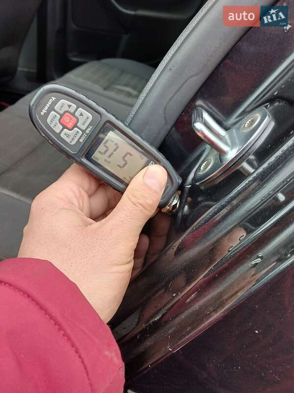 Хетчбек Volkswagen Golf 2006 в Тернополі