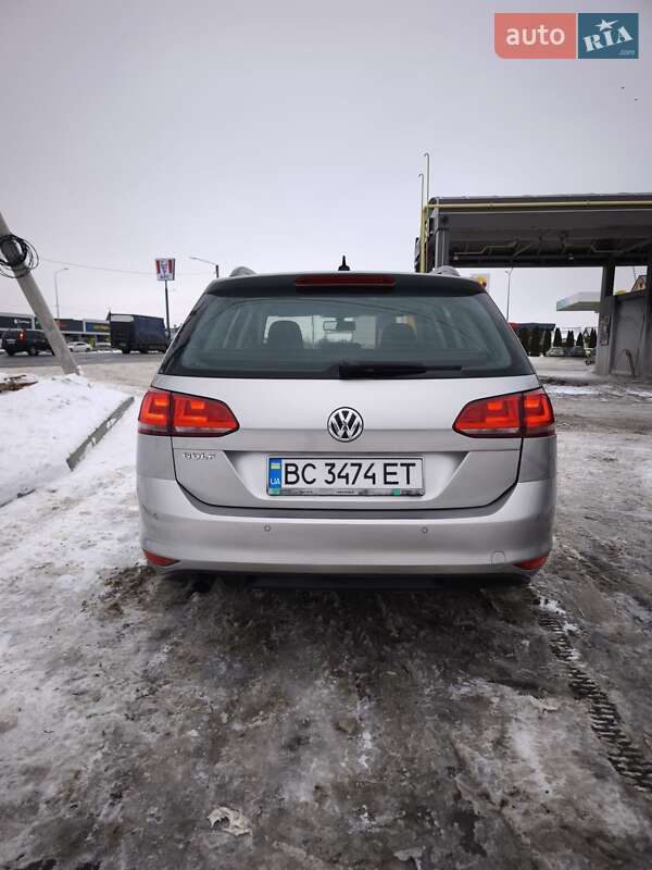 Універсал Volkswagen Golf 2014 в Львові