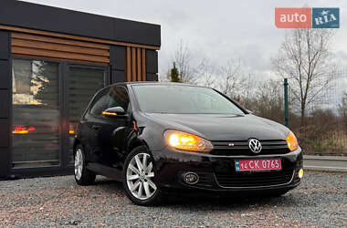 Хетчбек Volkswagen Golf 2010 в Дрогобичі