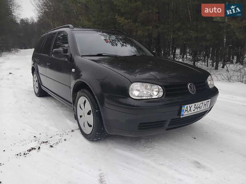 Volkswagen Golf 2000