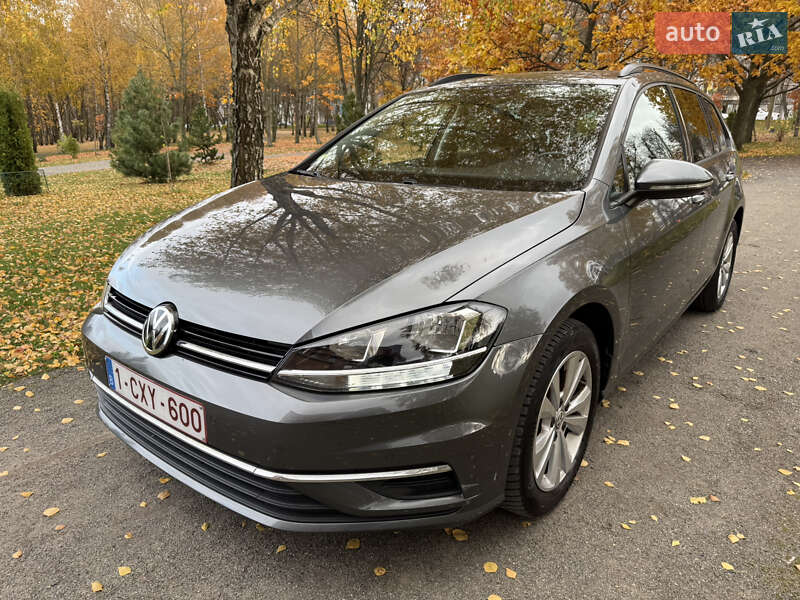 Універсал Volkswagen Golf 2018 в Хмельницькому