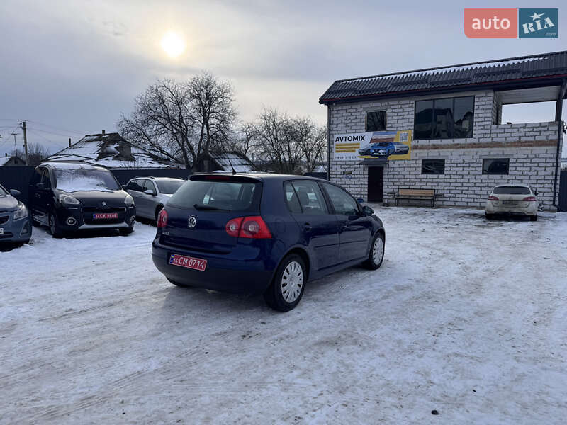 Хетчбек Volkswagen Golf 2007 в Звенигородці