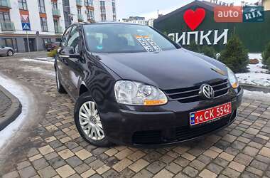 Хэтчбек Volkswagen Golf 2005 в Ивано-Франковске