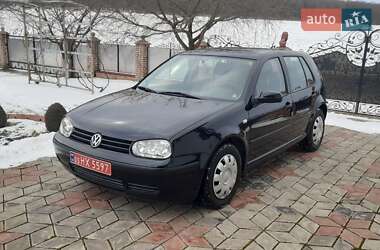 Хетчбек Volkswagen Golf 2001 в Бучачі