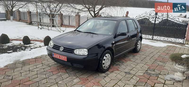 Хетчбек Volkswagen Golf 2001 в Бучачі