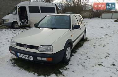 Хетчбек Volkswagen Golf 1993 в Івано-Франківську