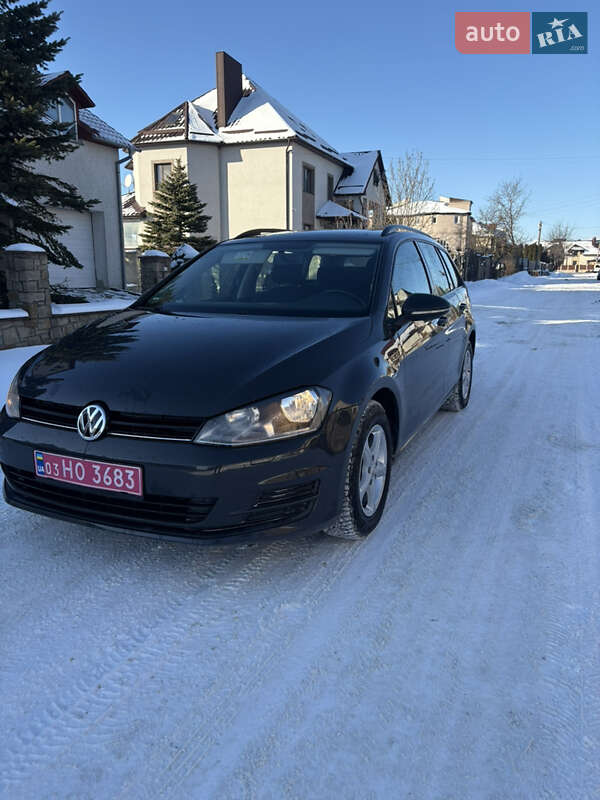 Универсал Volkswagen Golf 2016 в Тернополе