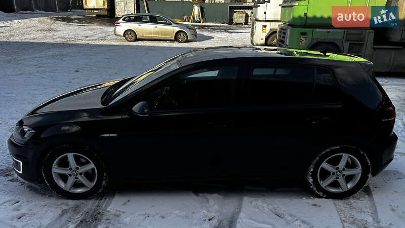 Хэтчбек Volkswagen Golf 2014 в Ровно фото 3 Хэтчбек Volkswagen Golf 2014 в Ровно