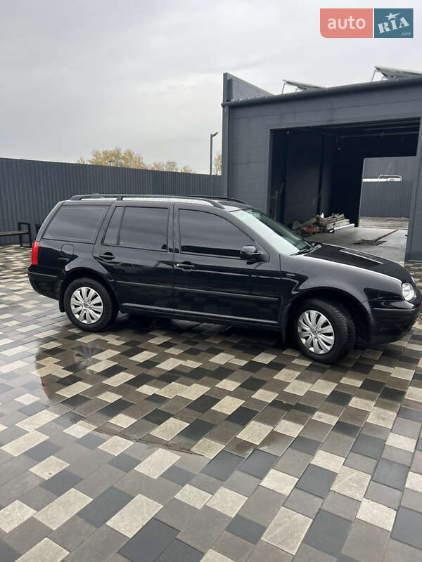 Volkswagen Golf 2000