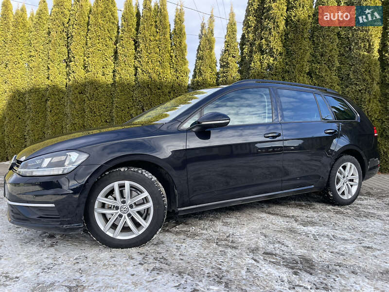 Універсал Volkswagen Golf 2018 в Самборі