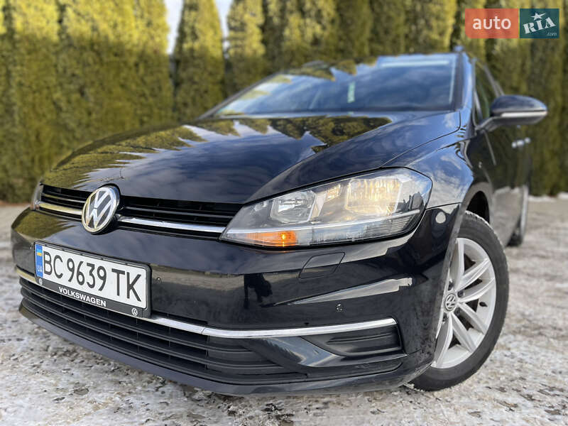 Універсал Volkswagen Golf 2018 в Самборі