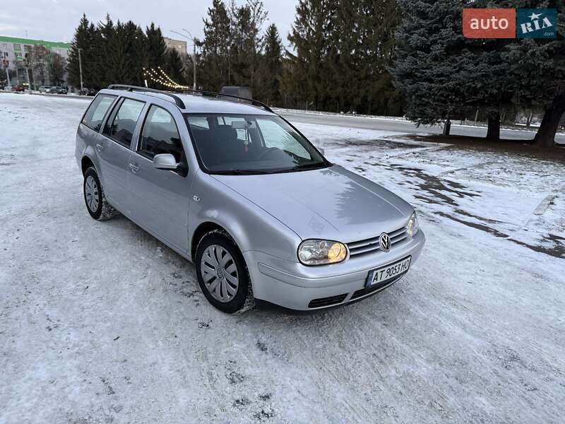 Volkswagen Golf 2003