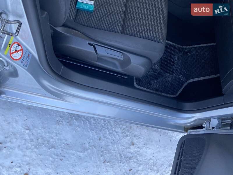 Хетчбек Volkswagen Golf 2011 в Львові фото 14 Хетчбек Volkswagen Golf 2011 в Львові