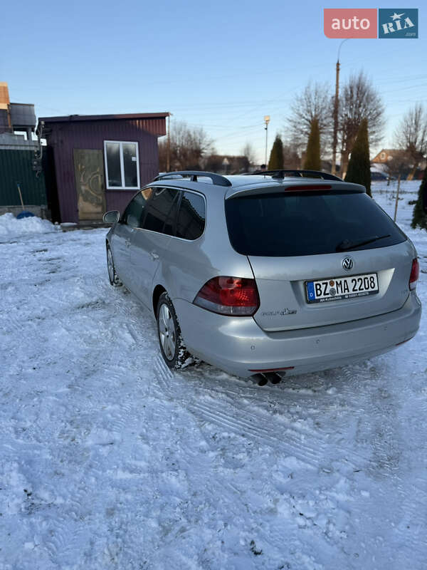 Універсал Volkswagen Golf 2009 в Хмельницькому