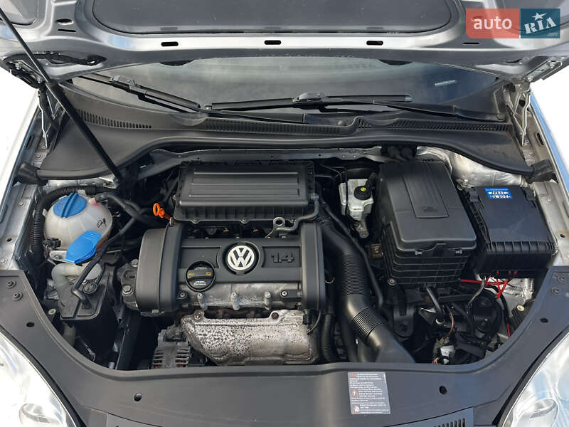 Хетчбек Volkswagen Golf 2008 в Луцьку фото 30 Хетчбек Volkswagen Golf 2008 в Луцьку