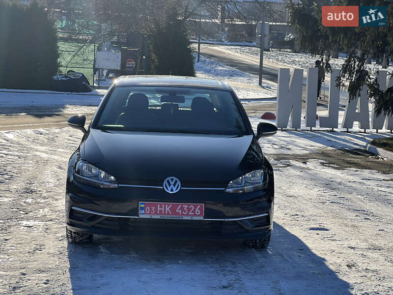 Хетчбек Volkswagen Golf 2019 в Луцьку