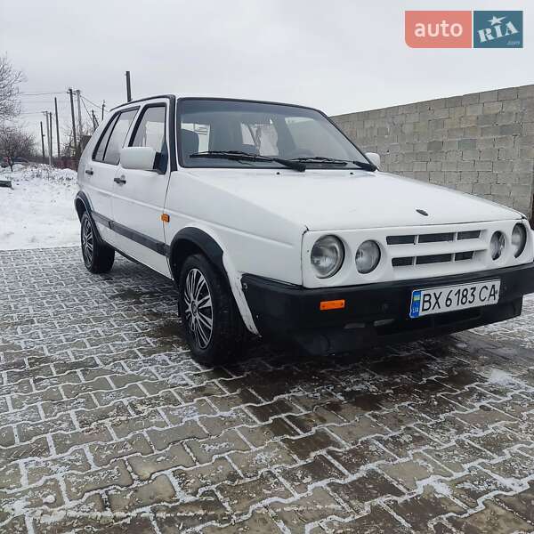 Хетчбек Volkswagen Golf 1984 в Дунаївцях