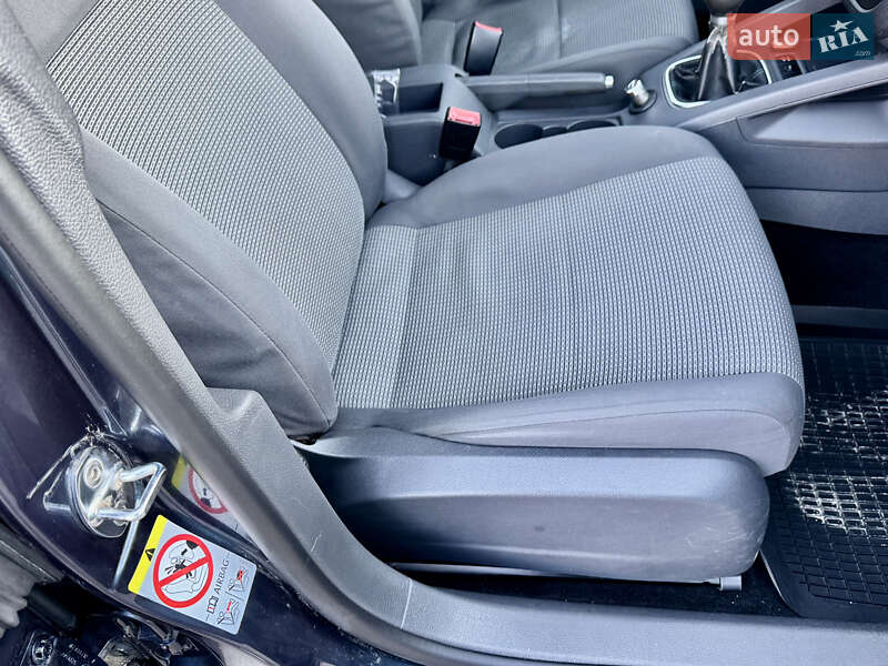 Универсал Volkswagen Golf 2007 в Самборе