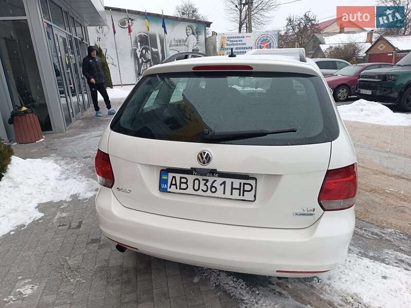 Універсал Volkswagen Golf 2011 в Вінниці