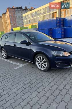 Універсал Volkswagen Golf 2014 в Івано-Франківську