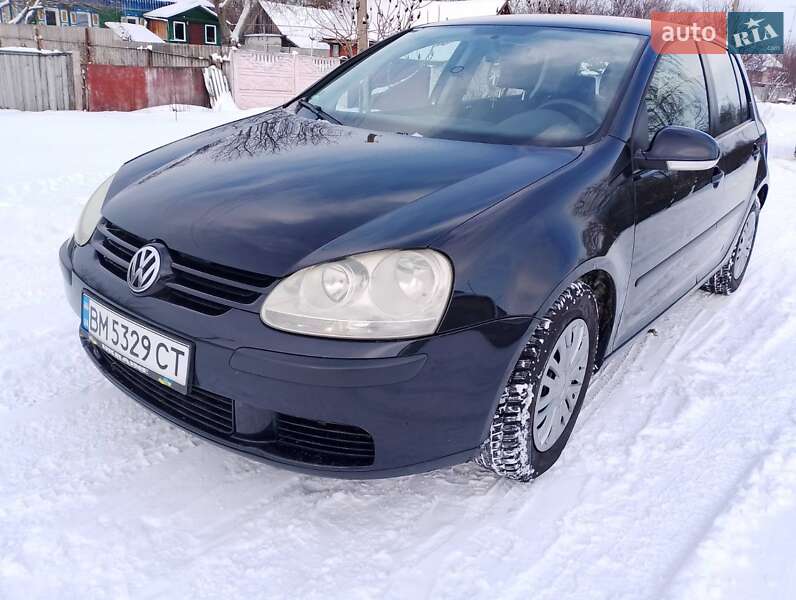 Хетчбек Volkswagen Golf 2005 в Конотопі