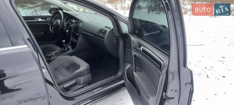 Універсал Volkswagen Golf 2013 в Бородянці