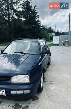 Універсал Volkswagen Golf 1996 в Яремчі