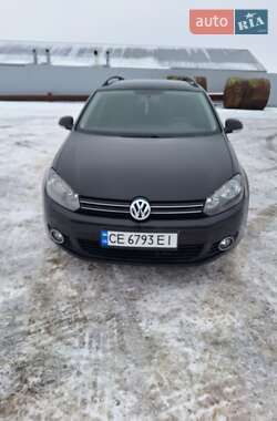 Универсал Volkswagen Golf 2010 в Гайсине